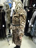 Лот: 1499641. Фото: 2. Мутоновая Леопардовая Шуба. Женская одежда