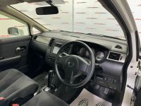 Лот: 23492804. Фото: 13. Nissan Tiida Latio 2011