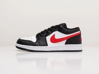 Лот: 18749266. Фото: 2. Кроссовки Nike Air Jordan 1 Low. Мужская обувь