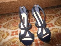 Лот: 8049935. Фото: 2. Туфли синие, замшевые со стразами. Женская обувь