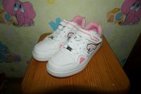 Лот: 8598675. Фото: 2. Кроссовки женские PUMA, 37-38. Женская обувь