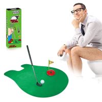 Лот: 2041372. Фото: 4. Туалетный гольф с клюшкой и полем...