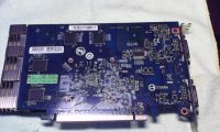 Лот: 6882486. Фото: 2. Видеокарта Gigabyte Radeon HD... Комплектующие