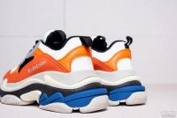 Лот: 13446190. Фото: 4. Кроссовки Balenciaga Triple S. Красноярск