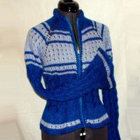 Лот: 12987932. Фото: 2. Теплая кофточка на молнии. С длинными... Женская одежда