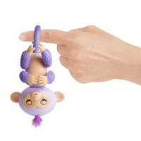 Лот: 11197819. Фото: 2. Интерактивная обезьянка Fingerlings... Игрушки