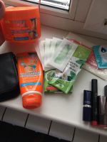 Лот: 10754130. Фото: 2. Даёт косметички и около 15шт косметики-... Косметика и уход