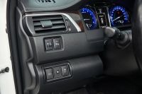 Лот: 24930729. Фото: 12. Toyota Camry 2015