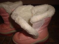 Лот: 4527569. Фото: 2. Сапожки для девочки. Обувь