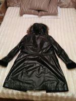 Лот: 10354354. Фото: 2. Зимнее кожанное пальто с меховым... Женская одежда