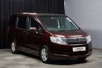 Лот: 24399081. Фото: 4. Honda Stepwgn 2010