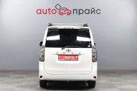 Лот: 23336501. Фото: 7. Toyota Voxy 2009