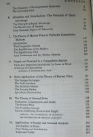 Лот: 25617927. Фото: 3. Kenneth Ewart Boulding. Economic... Литература, книги
