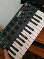 Лот: 11178394. Фото: 2. Akai pro mpk mini. Музыкальные инструменты