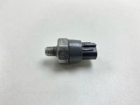 Лот: 25442501. Фото: 2. Датчик давления масла Toyota Crown... Автозапчасти