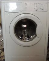 Лот: 10497898. Фото: 4. Продам стиральную машину indesit... Красноярск