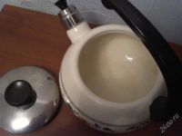 Лот: 1310393. Фото: 2. Чайник со свистком. Посуда, кухонная утварь