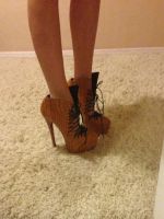 Лот: 3082832. Фото: 3. Туфли Louboutin цена снижена... Одежда, обувь, галантерея