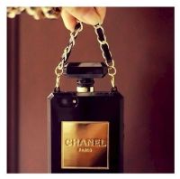 Лот: 5189283. Фото: 2. Чехол на iPhone Chanel Bottle... Аксессуары