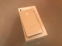 Лот: 8909215. Фото: 2. iPhone 5s silver на гарантии. Смартфоны, связь, навигация