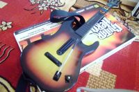 Лот: 3251047. Фото: 2. Гитара Guitar Hero VI для XBOX... Игровые приставки, консоли, видеоигры