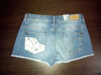 Лот: 3738469. Фото: 2. Шорты джинсовые Colin's, р-р 40... Женская одежда