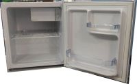 Лот: 19612019. Фото: 2. мини холодильник. Крупная бытовая техника