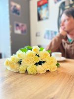 Лот: 23361259. Фото: 2. Букет из 15 Персиковых Роз. Цветы, букеты