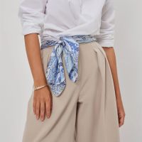 Лот: 25276316. Фото: 5. Платок шейный Divina, голубой...