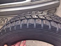 Лот: 6209658. Фото: 2. Dunlop 175.65.14 шипы. в идеале. Шины, Диски