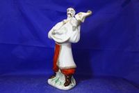Лот: 20774016. Фото: 2. Казак с бандурой Фарфоровая статуэтка... Сувениры