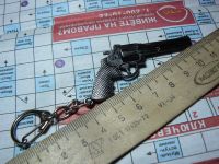 Лот: 11449058. Фото: 2. Брелок - револьвер. Сувениры