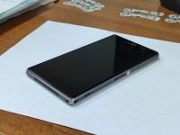 Лот: 14376634. Фото: 4. Телефон смартфон Sony Xperia Z1...