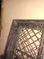 Лот: 13911959. Фото: 3. Решетка на окно с сеткой от камней. Строительство и ремонт