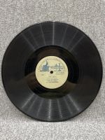 Лот: 25844703. Фото: 2. Патефонная грампластинка - 78... Игровые приставки, консоли, видеоигры