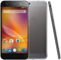 Лот: 10322647. Фото: 2. 5" Смартфон ZTE Blade X7 8ГБ серебристый... Смартфоны, связь, навигация