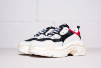 Лот: 13446210. Фото: 3. Продам кроссовки Balenciaga Triple... Одежда, обувь, галантерея