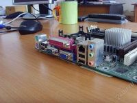 Лот: 1124906. Фото: 2. материнка intel E210882 + процессор... Комплектующие