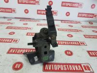 Лот: 20899503. Фото: 2. Подушка двигателя Toyota Opa ZCT10... Автозапчасти