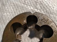 Лот: 17021705. Фото: 2. плашка М24*2,0 (3-1\4). Инструмент и расходные