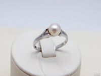 Лот: 12321699. Фото: 2. ЗОЛОТОЕ КОЛЬЦО С ЖЕМЧУГОМ И ФИАНИТАМИ... Ювелирные изделия, бижутерия, часы