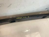 Лот: 22459283. Фото: 5. накладка порога Suzuki Grand Vitara...