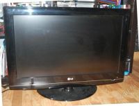Лот: 1102421. Фото: 2. телевизор LG 32LG5000. ТВ и видео