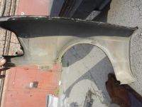 Лот: 6748634. Фото: 3. Крыло правое bmw e32. Авто, мото, водный транспорт