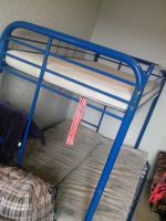 Лот: 3588168. Фото: 2. Срочно! Двухэтажная кровать!Подойдет... Мебель для спальни