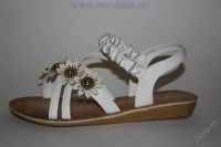 Лот: 1554764. Фото: 2. Новые сандали с цветочками - размер... Женская обувь