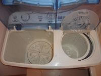 Лот: 3933340. Фото: 3. Стиральная машинка SKIFF полуавтомат... Бытовая техника
