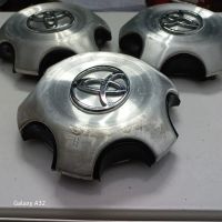 Лот: 7708054. Фото: 2. Крышка ступицы литого диска Toyota... Шины, Диски