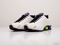 Лот: 17107497. Фото: 2. Кроссовки Nike Shox R4 (19293... Мужская обувь