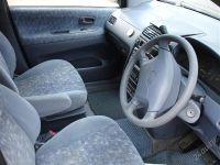 Лот: 2733233. Фото: 3. Toyota Ipsum. Красноярск